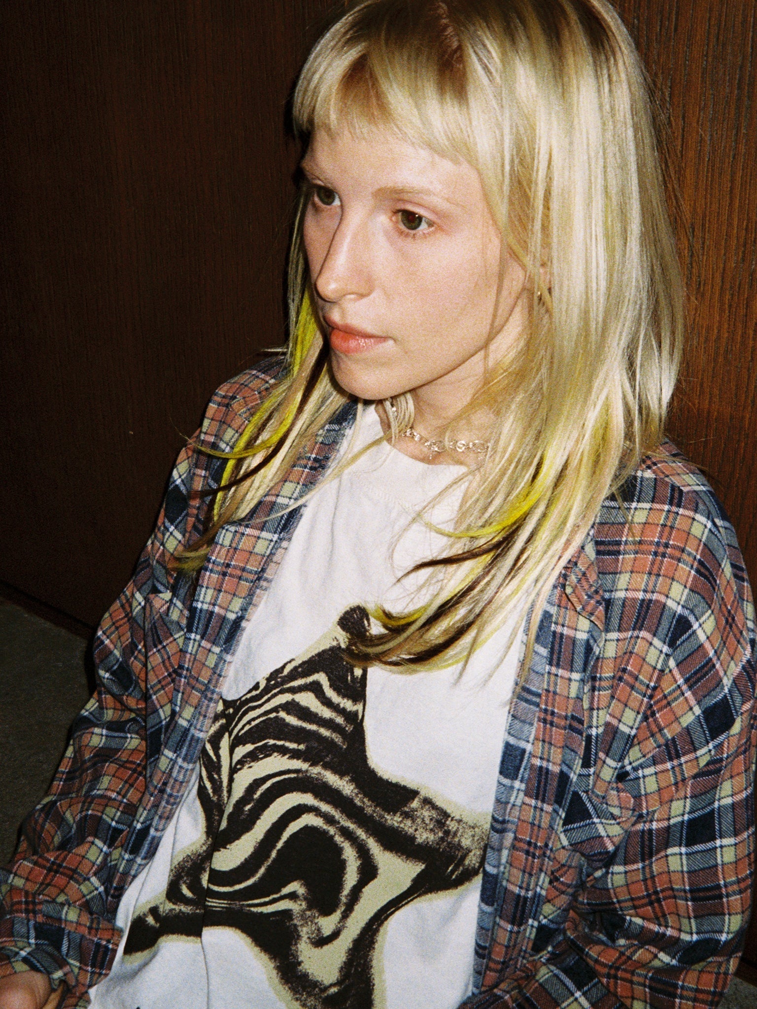 Hayley Star - Tシャツ(オンライン限定)